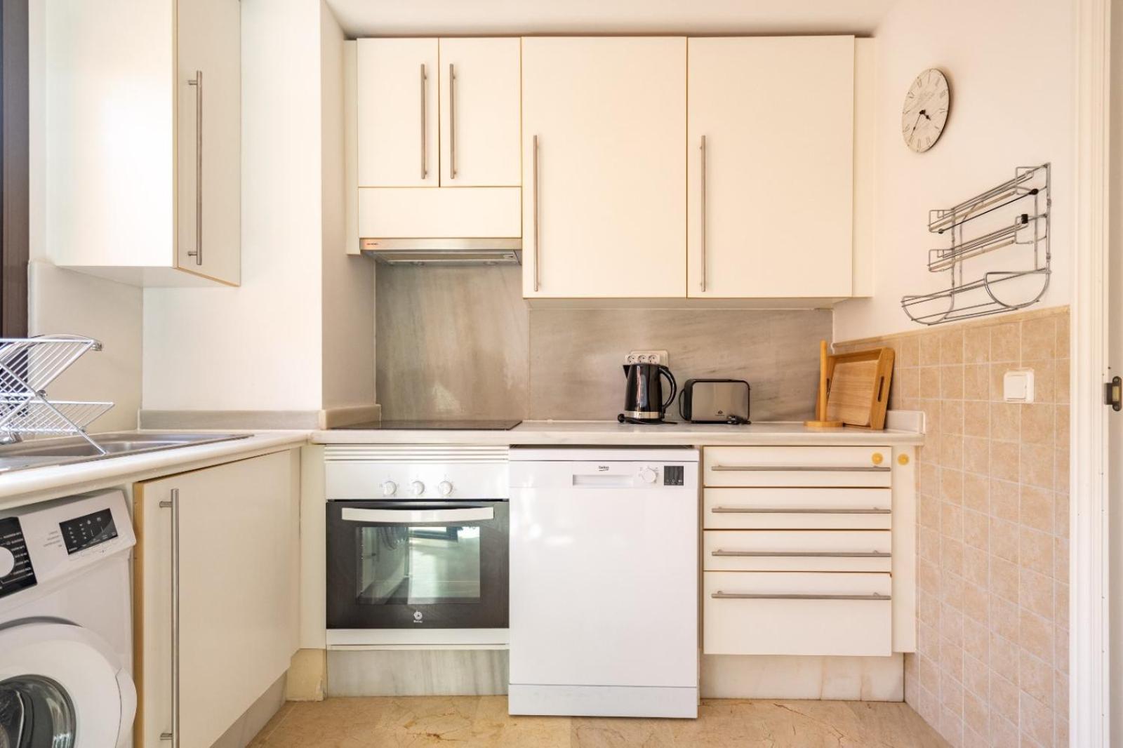 Apartamento Increible Y Moderno Duplex Con Piscinas Y Preciosas Vistas Estepona